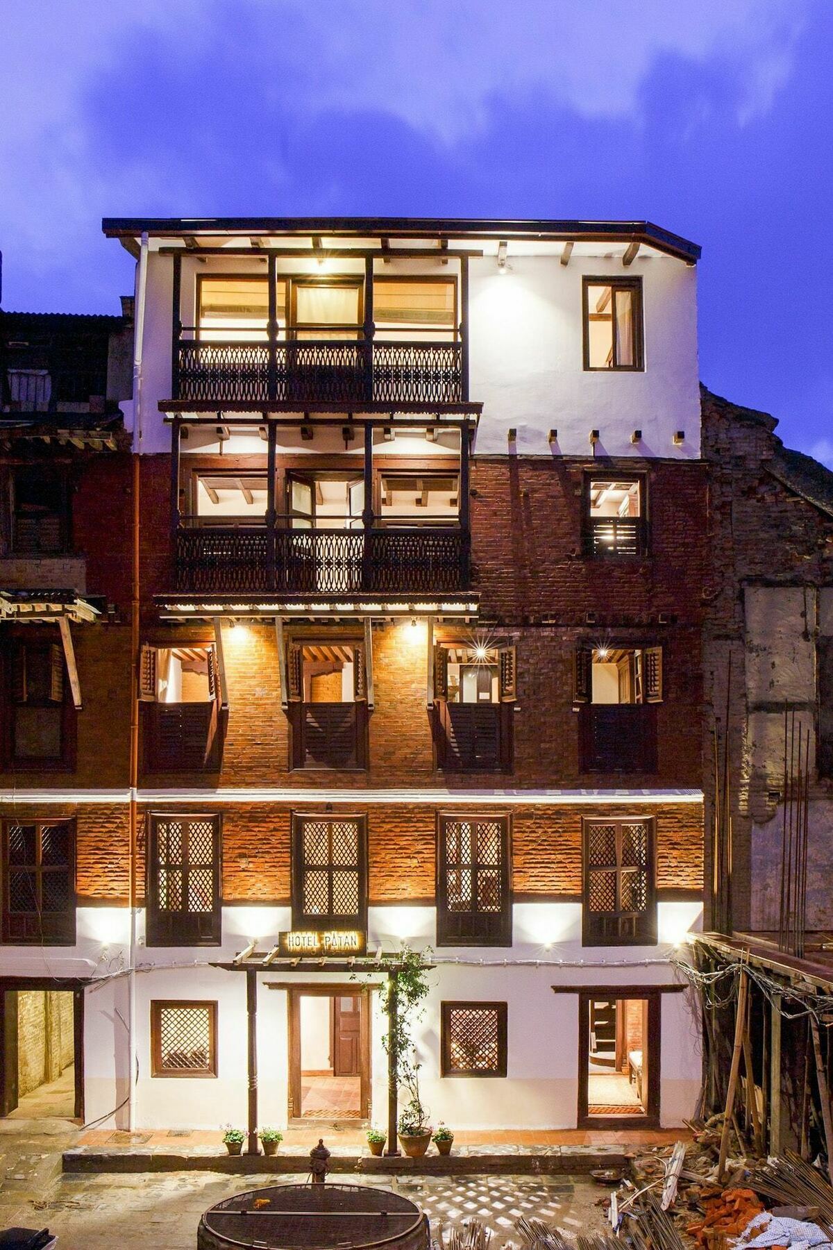 Hotel Patan House カトマンズ エクステリア 写真